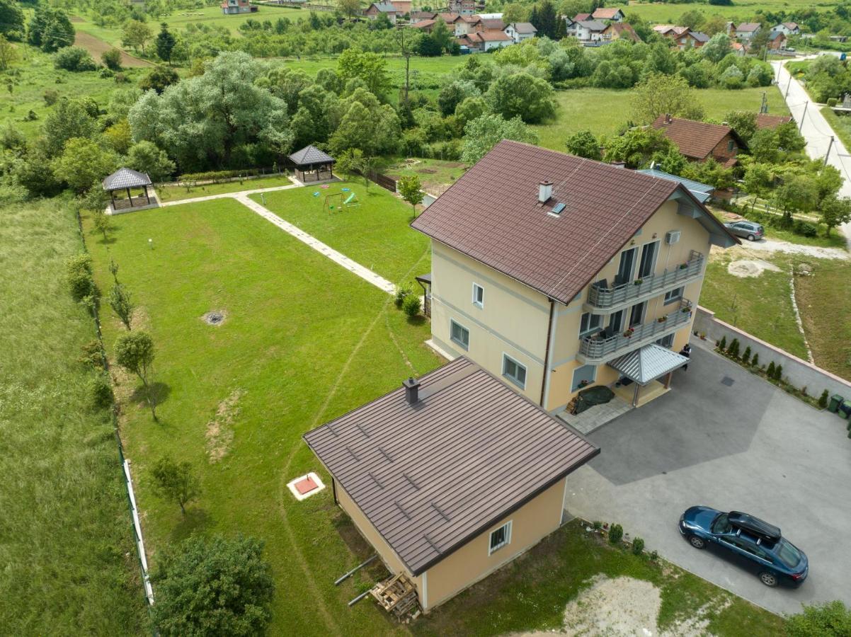 River Bank Apartments & Castle View Bihać Exteriér fotografie